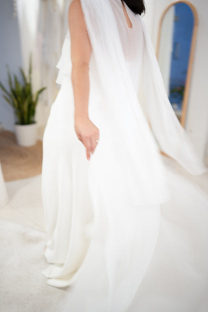 TWO-LAYER CAPE WITH PLEATED COLLAR AND SCARF