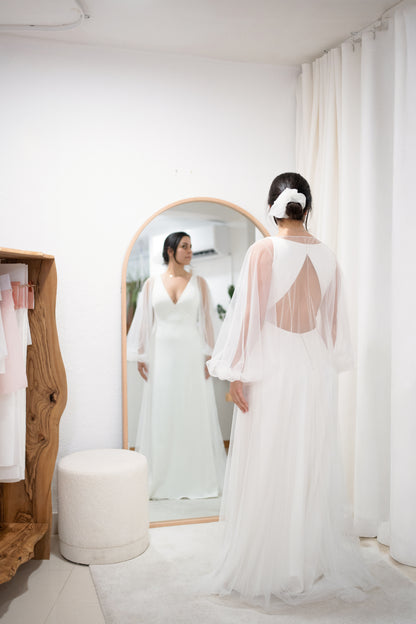 OPEN-FRONT CAPE WITH BISHOP SLEEVE