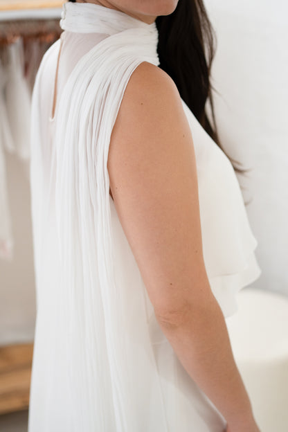 TWO-LAYER CAPE WITH PLEATED COLLAR AND SCARF