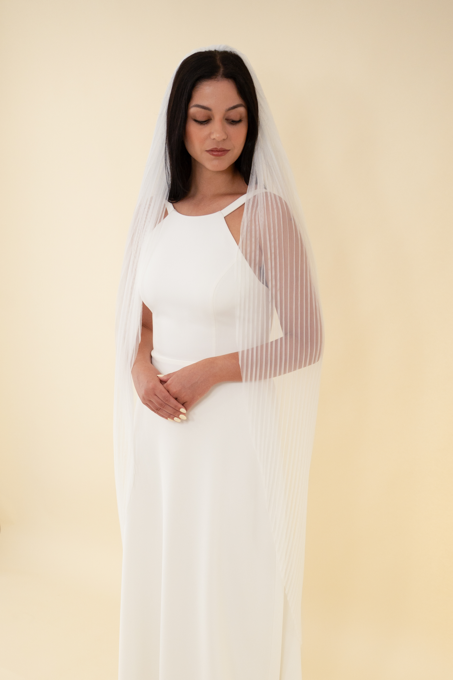 PLEATED VEIL