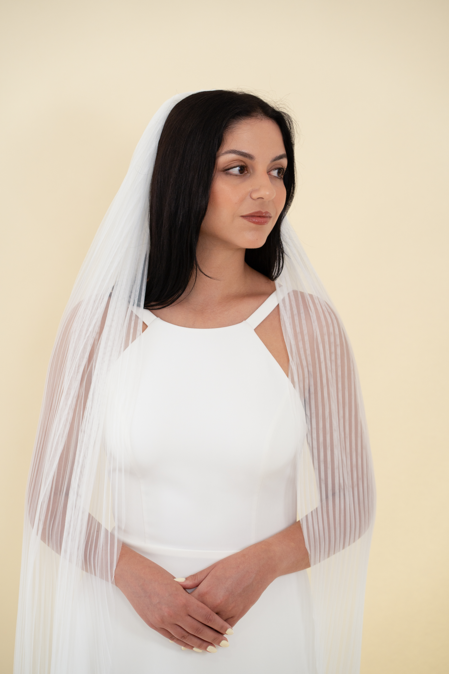PLEATED VEIL