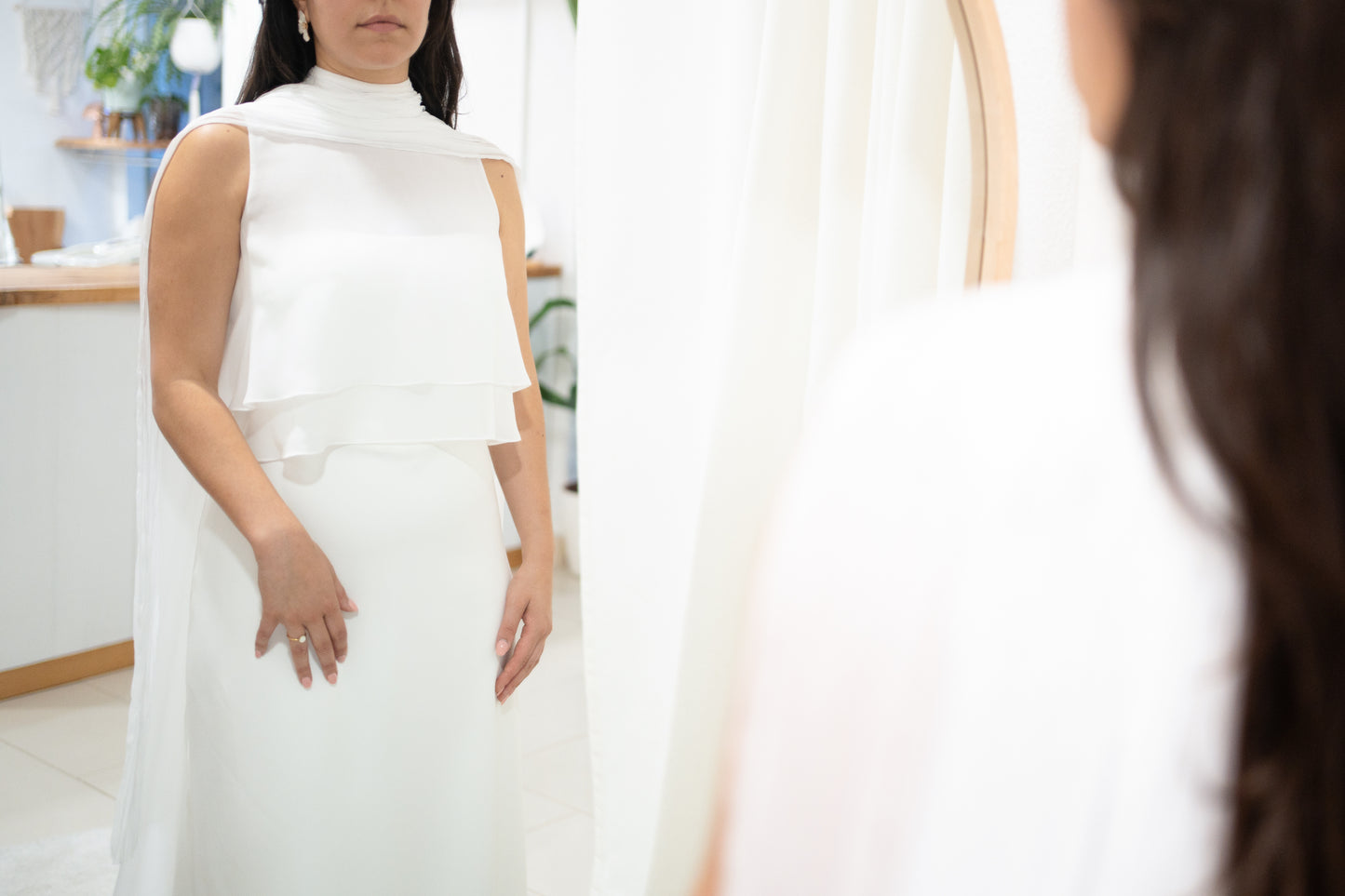 TWO-LAYER CAPE WITH PLEATED COLLAR AND SCARF