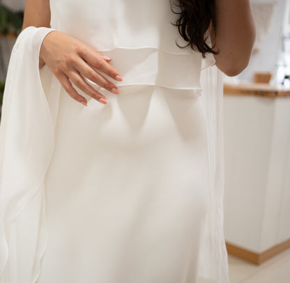 TWO-LAYER CAPE WITH PLEATED COLLAR AND SCARF