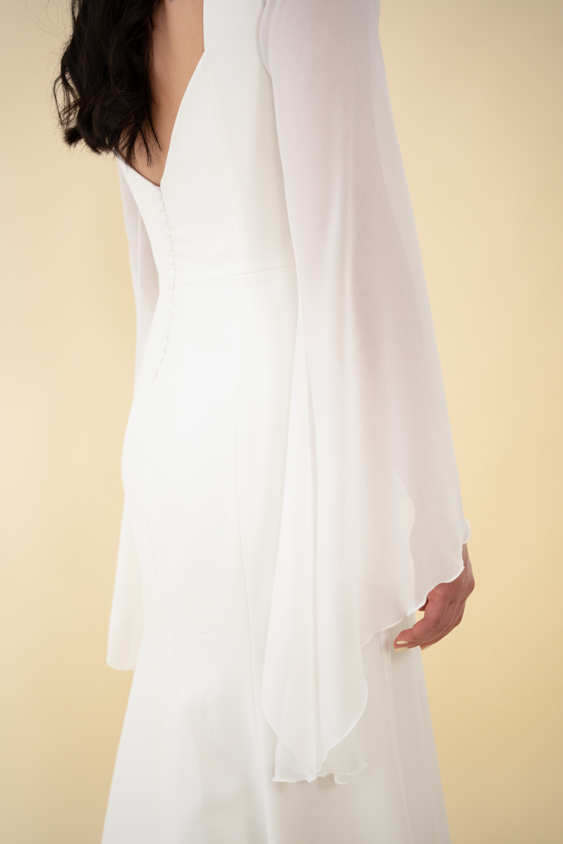 AMENA Bell detachable bridal sleeve - view 8 of 9